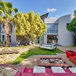 Cardita - 3 Bedroom Double Volume Dream
