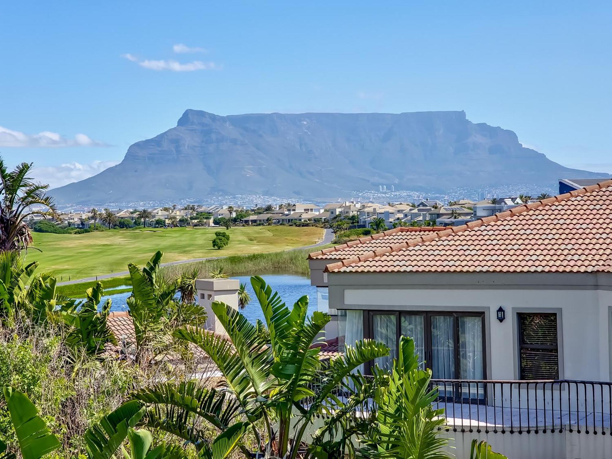 Holiday home Cardita - 3 Bedroom Double Volume Dream Cape Town